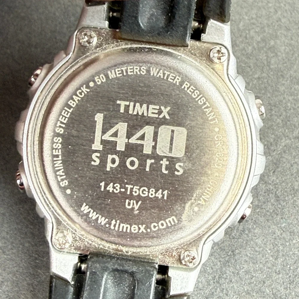 Timex 1440 Sports T5G841 Digital Watch WR50M Indiglo Needs Battery